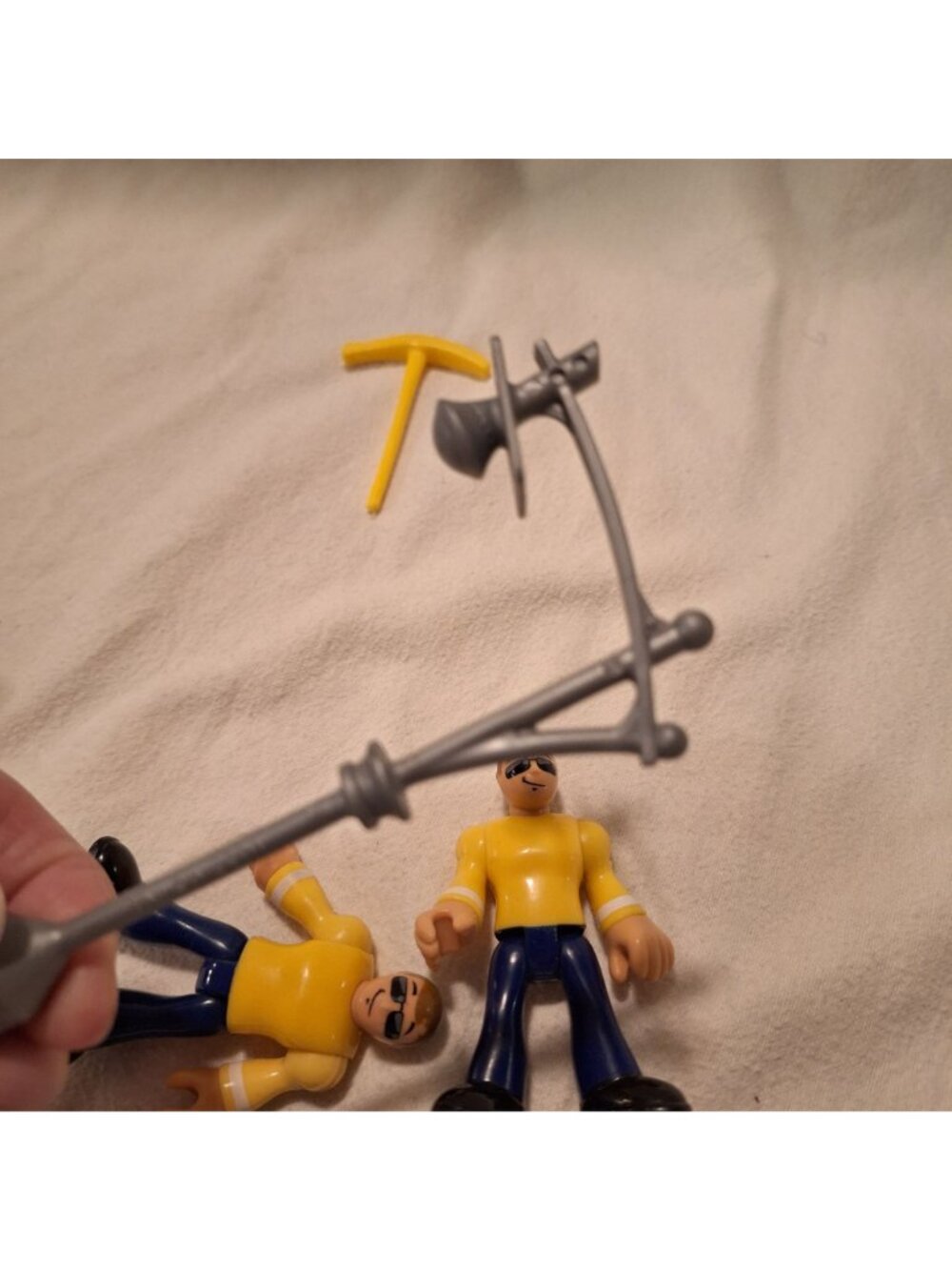 Imaginext City Rescue Construction Yellow 3 Figures Lot with Lamp Post Axe - Picture 15 of 15